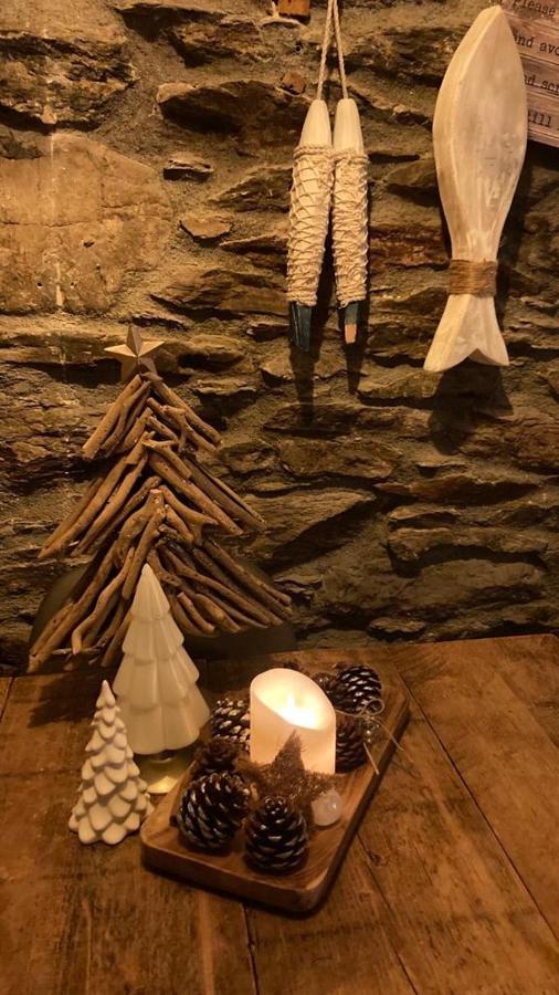 "Prospect House" - Two Private Apartments In This 17Th Century Cottage - Apartment 2 Has A Kids Cabin Bunk Room - Book Both Apartments For One Large House With Connecting Door In Lobby - Public Parking Outside Looe Eksteriør bilde